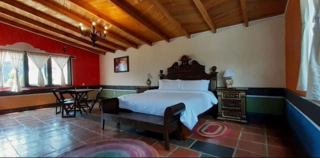 Villa Claus Inn Tlalpujahua Екстер'єр фото