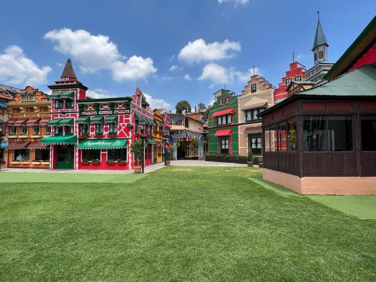 Villa Claus Inn Tlalpujahua Екстер'єр фото